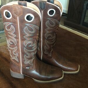 New Justin ladies western Gypsy cowboy boot size 9